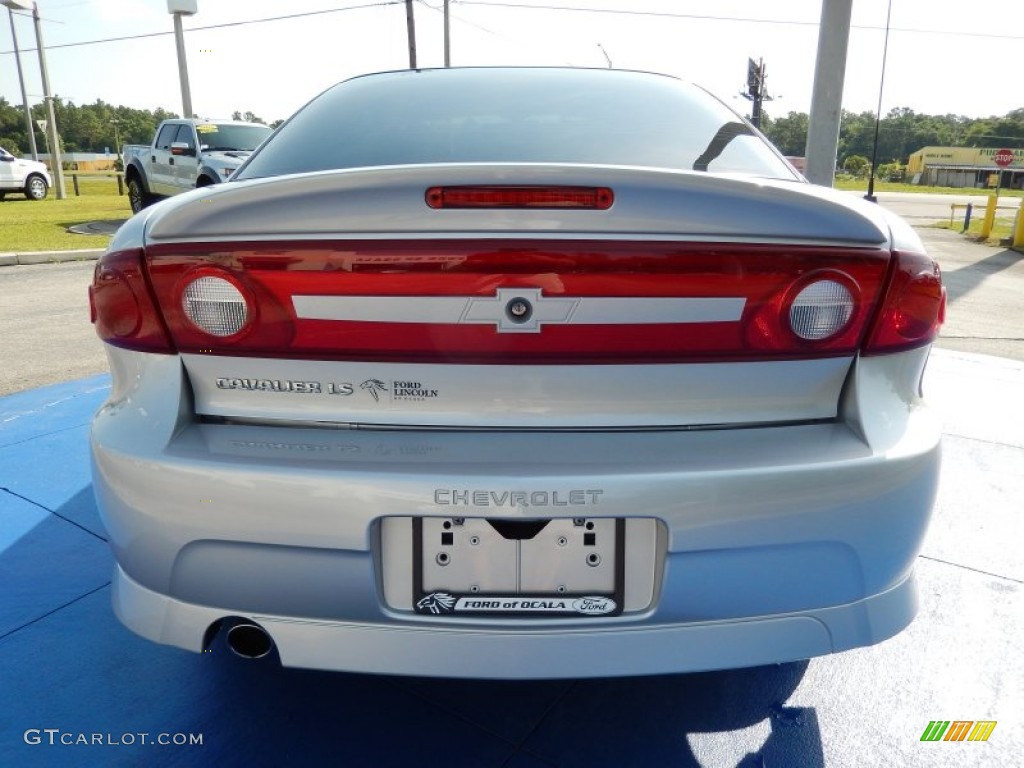 2003 Cavalier LS Sport Coupe - Ultra Silver Metallic / Graphite Gray photo #4