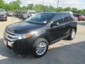 2014 Tuxedo Black Ford Edge SE  photo #3