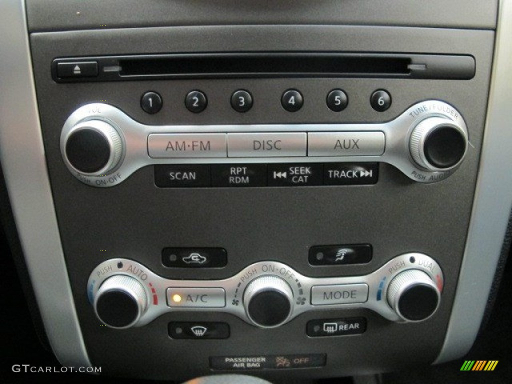 2011 Murano SL AWD - Platinum Graphite / Black photo #33