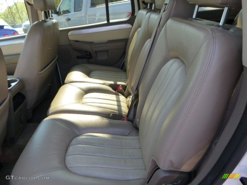 2005 Mountaineer V6 AWD - Oxford White / Medium Dark Parchment photo #9