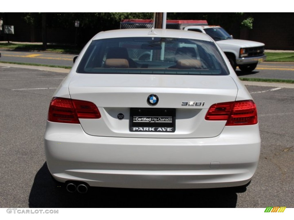 2011 3 Series 328i xDrive Coupe - Alpine White / Saddle Brown Dakota Leather photo #4