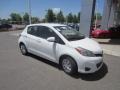 Super White - Yaris LE 5 Door Photo No. 2