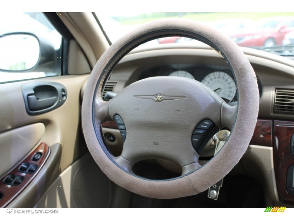 2001 Sebring LXi Sedan - Champagne Pearlcoat / Taupe photo #11