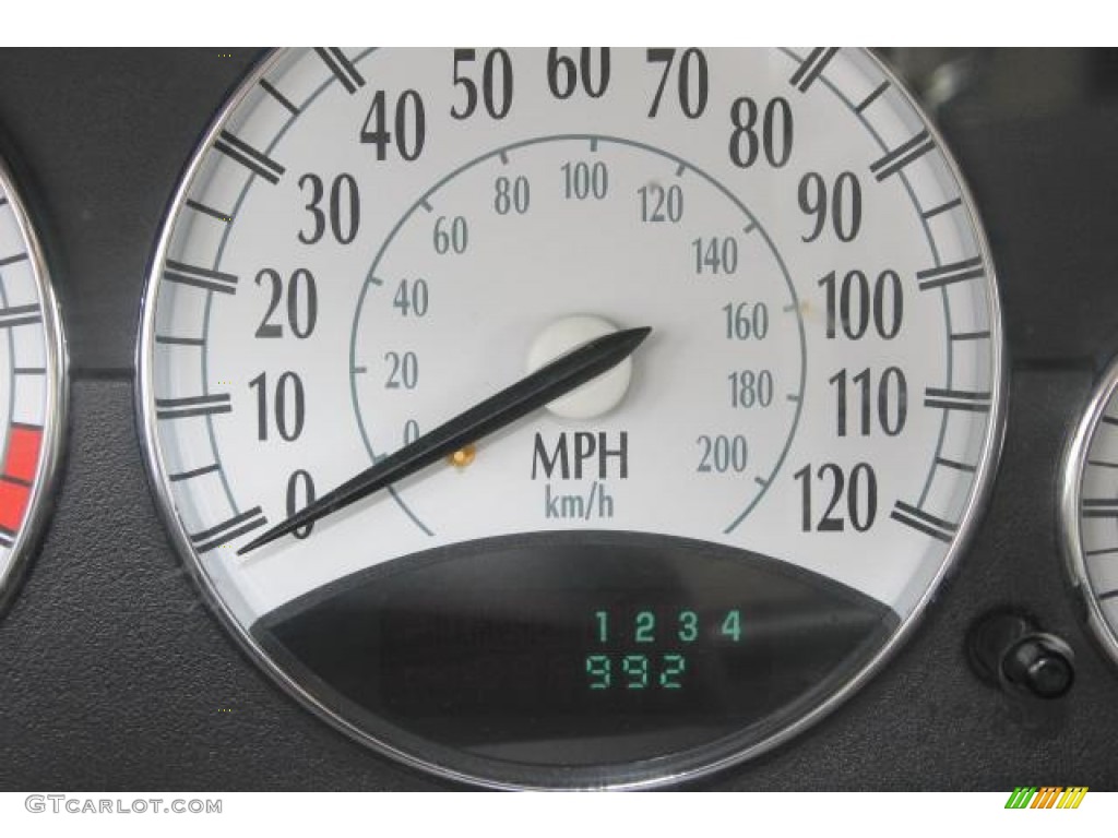 2001 Sebring LXi Sedan - Champagne Pearlcoat / Taupe photo #14