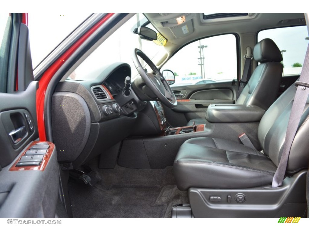 2011 Avalanche LTZ 4x4 - Victory Red / Ebony photo #9