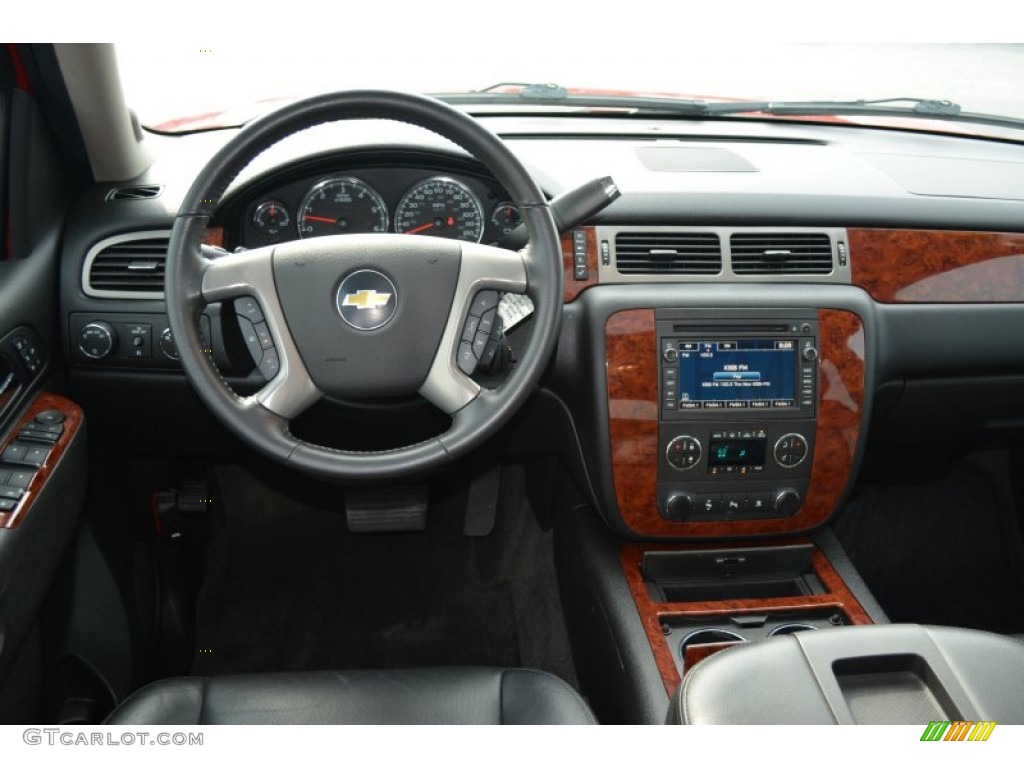 2011 Avalanche LTZ 4x4 - Victory Red / Ebony photo #19