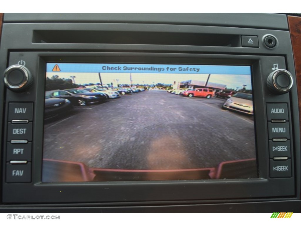 2011 Avalanche LTZ 4x4 - Victory Red / Ebony photo #22