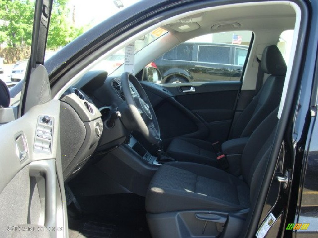2012 Tiguan S 4Motion - Deep Black Metallic / Black photo #6