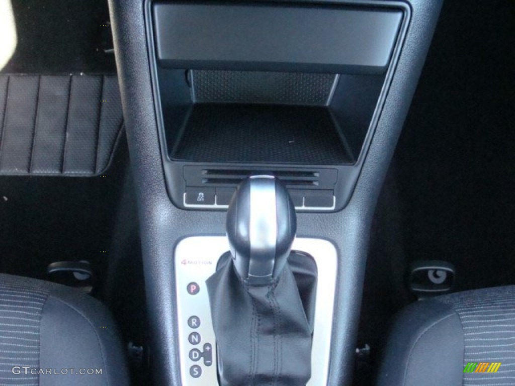 2012 Tiguan S 4Motion - Deep Black Metallic / Black photo #11