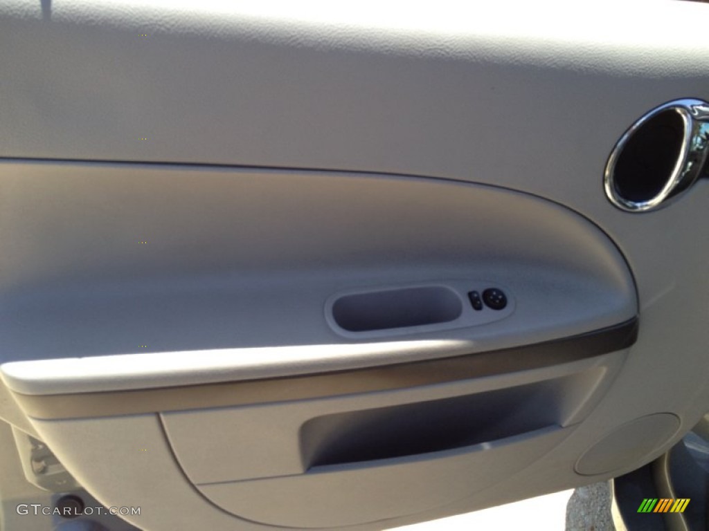 2006 HHR LS - Dark Silver Metallic / Gray photo #24