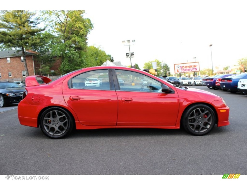 2004 Neon SRT-4 - Flame Red / Dark Slate Gray photo #8