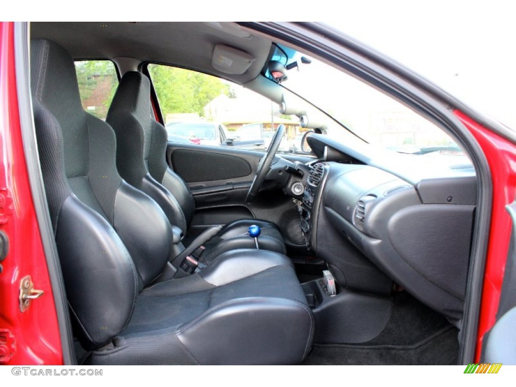 2004 Neon SRT-4 - Flame Red / Dark Slate Gray photo #22