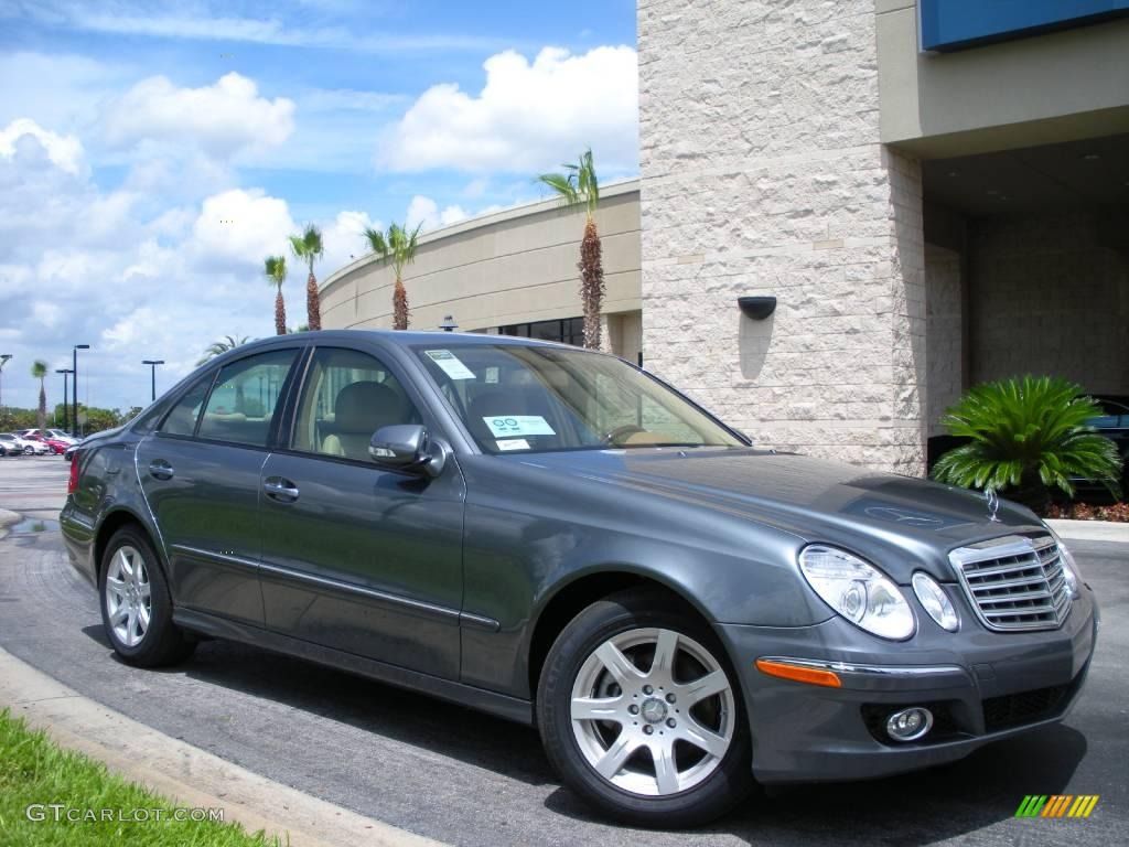 2008 E 320 BlueTEC Sedan - Flint Grey Metallic / Cashmere photo #4