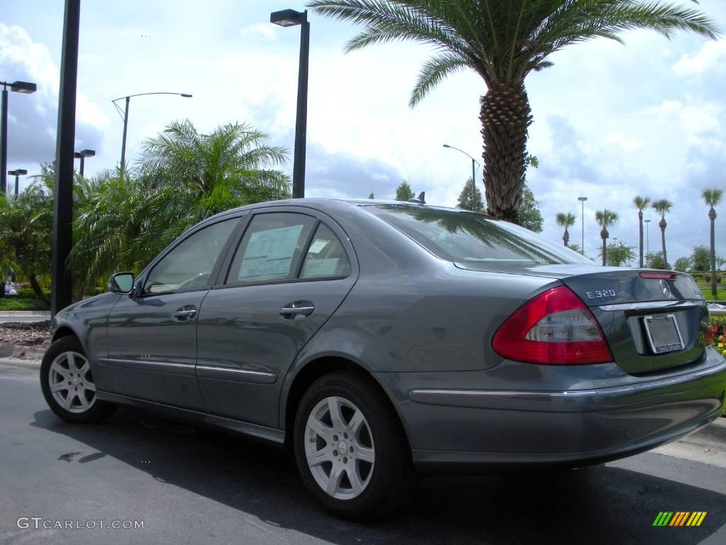 2008 E 320 BlueTEC Sedan - Flint Grey Metallic / Cashmere photo #8