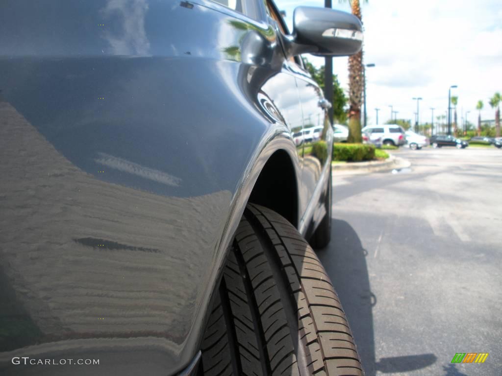 2008 E 320 BlueTEC Sedan - Flint Grey Metallic / Cashmere photo #11