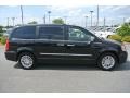2014 Brilliant Black Crystal Pearl Chrysler Town & Country Limited  photo #6