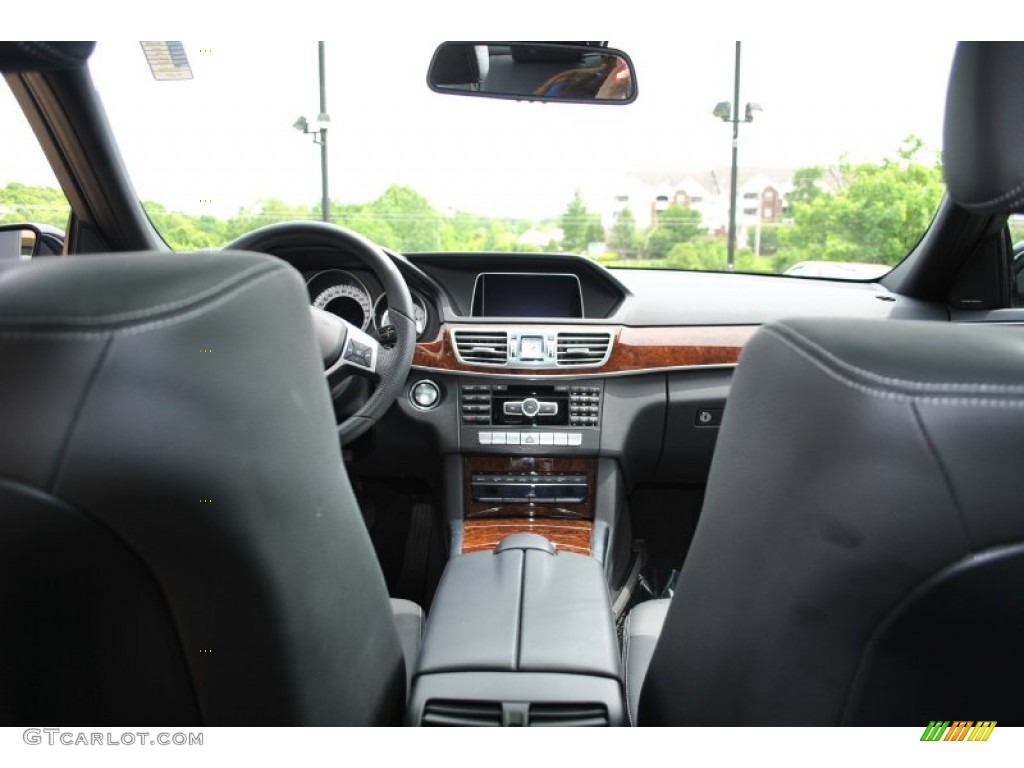 2014 E 350 4Matic Sport Sedan - Black / Black photo #16