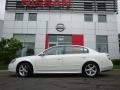 2005 Satin White Pearl Nissan Altima 3.5 SE  photo #5