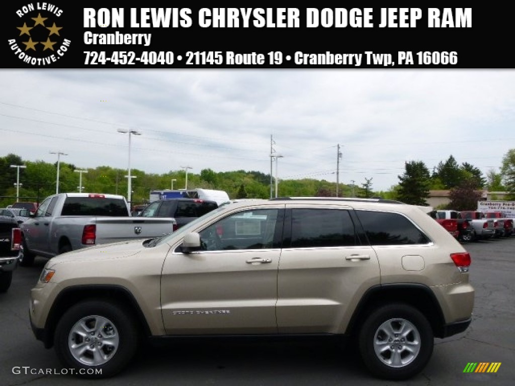 Cashmere Pearl Jeep Grand Cherokee