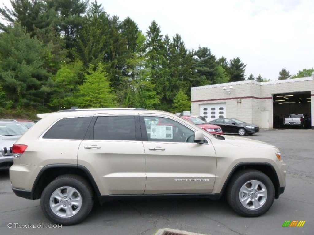 2014 Grand Cherokee Laredo 4x4 - Cashmere Pearl / New Zealand Black/Light Frost photo #5