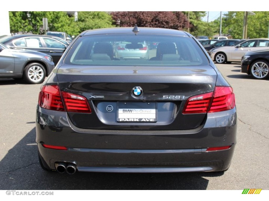 2013 5 Series 528i xDrive Sedan - Dark Graphite Metallic II / Black photo #4