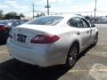 Moonlight White - M 37x AWD Sedan Photo No. 3