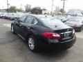 Black Obsidian - M 37x AWD Sedan Photo No. 4
