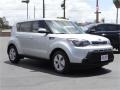 2014 Bright Silver Kia Soul 1.6  photo #1