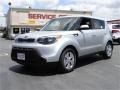 2014 Bright Silver Kia Soul 1.6  photo #6