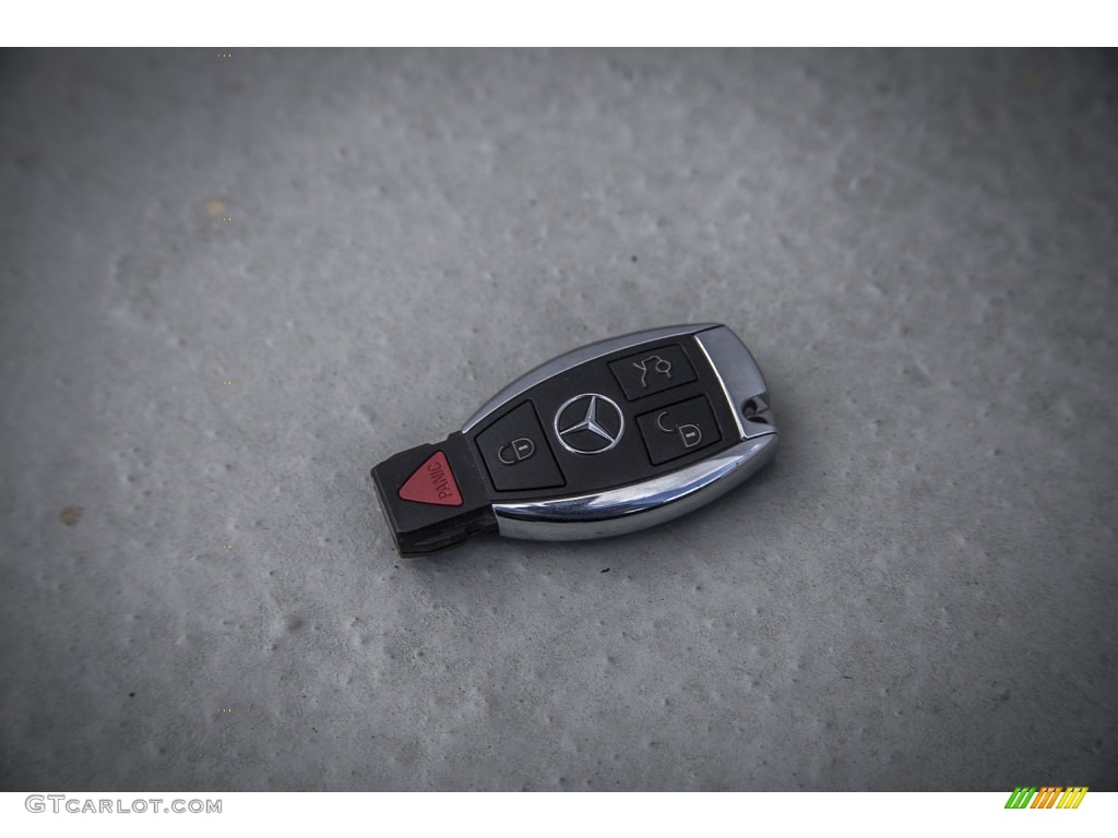 2012 Mercedes-Benz GL 350 BlueTEC 4Matic Keys Photo #93722334