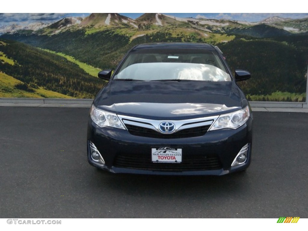 2014 Camry Hybrid XLE - Cosmic Gray Metallic / Ivory photo #2