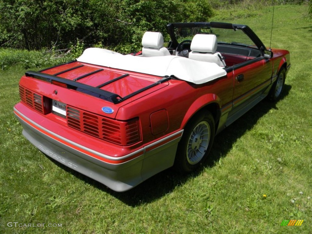 1987 Mustang GT Convertible - Medium Scarlet Red / White photo #5