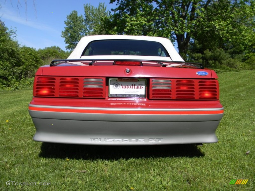 1987 Mustang GT Convertible - Medium Scarlet Red / White photo #12