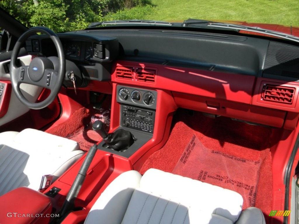 1987 Ford Mustang GT Convertible Dashboard Photos