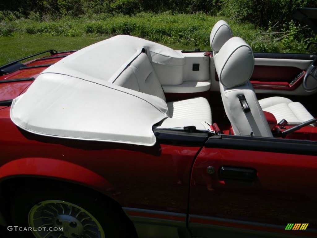 1987 Mustang GT Convertible - Medium Scarlet Red / White photo #25