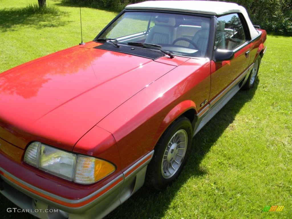 1987 Mustang GT Convertible - Medium Scarlet Red / White photo #31