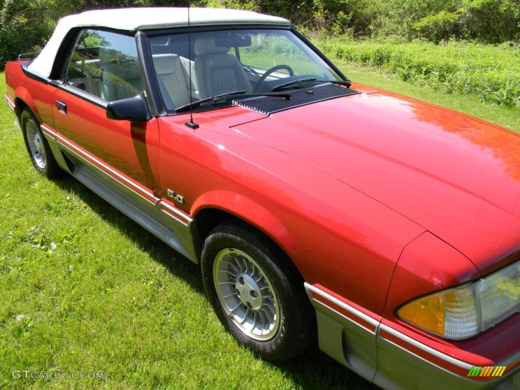 1987 Mustang GT Convertible - Medium Scarlet Red / White photo #32