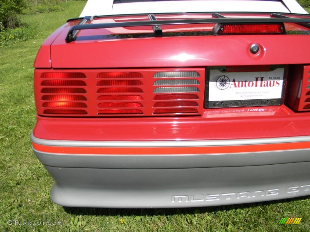 1987 Mustang GT Convertible - Medium Scarlet Red / White photo #43
