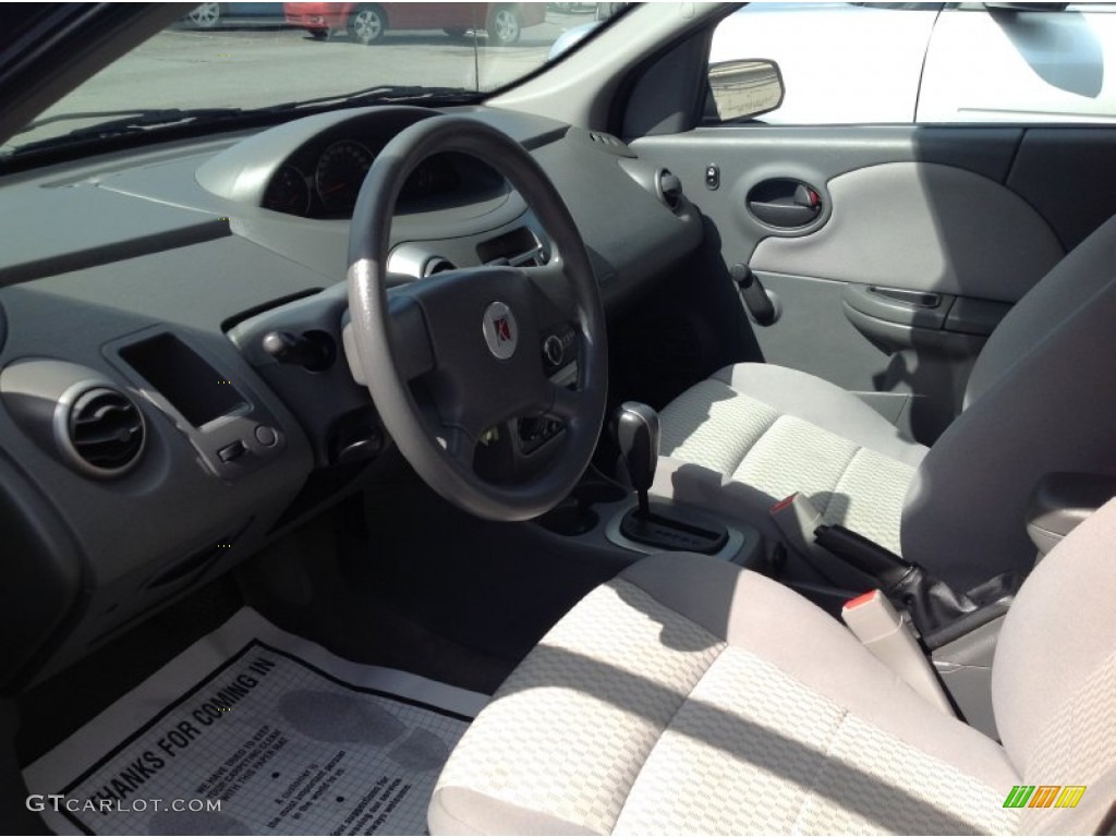2006 ION 2 Sedan - Black Onyx / Gray photo #4