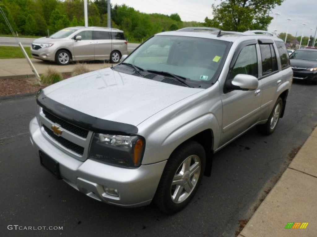 2009 TrailBlazer LT 4x4 - Silver Ice Metallic / Gray photo #4