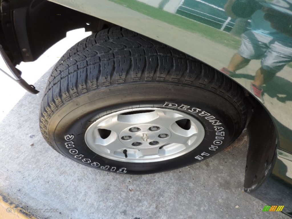 2004 Silverado 1500 LS Extended Cab - Dark Green Metallic / Medium Gray photo #20