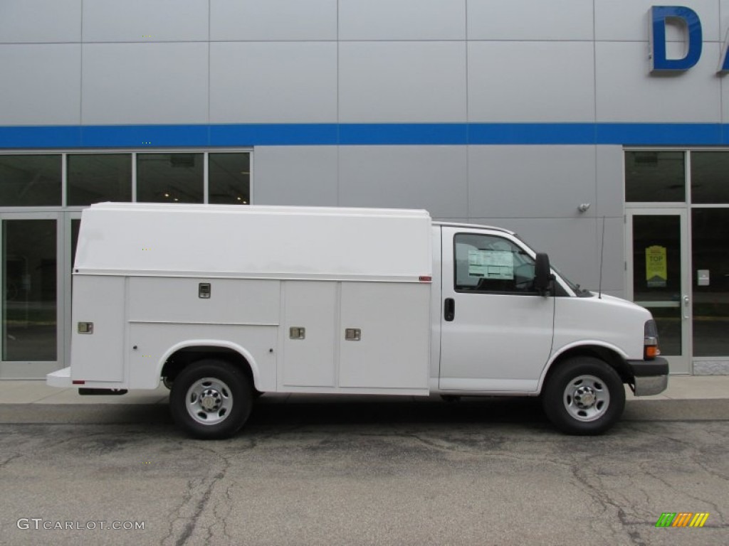 2014 Express Cutaway 3500 Utility Van - Summit White / Medium Pewter photo #2