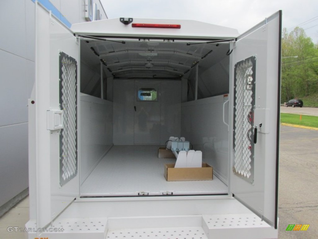 2014 Express Cutaway 3500 Utility Van - Summit White / Medium Pewter photo #8