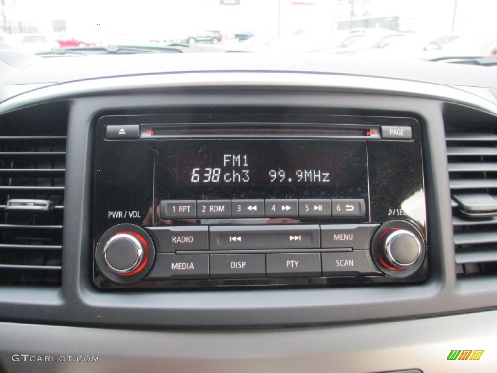 2014 Mitsubishi Lancer ES Sportback Audio System Photos