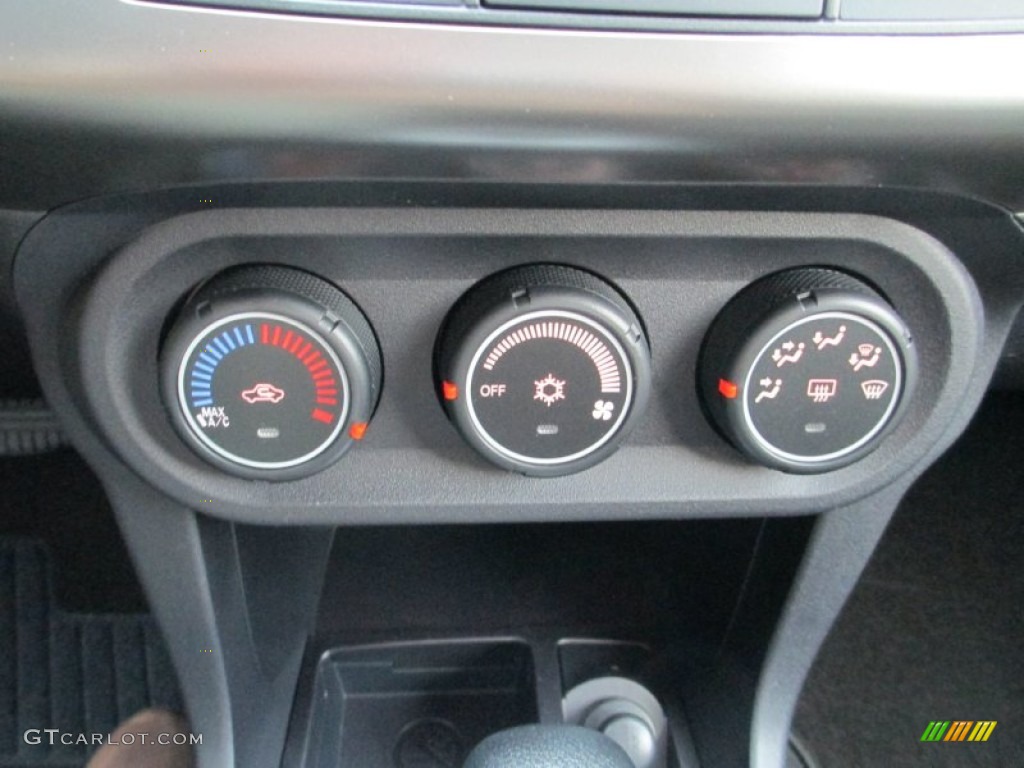 2014 Mitsubishi Lancer ES Sportback Controls Photo #93733434