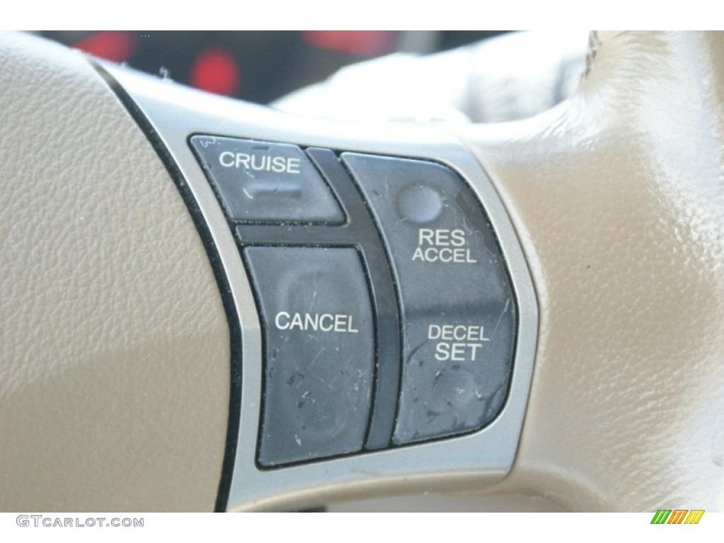 2005 RL 3.5 AWD Sedan - Premium White Pearl / Taupe photo #35
