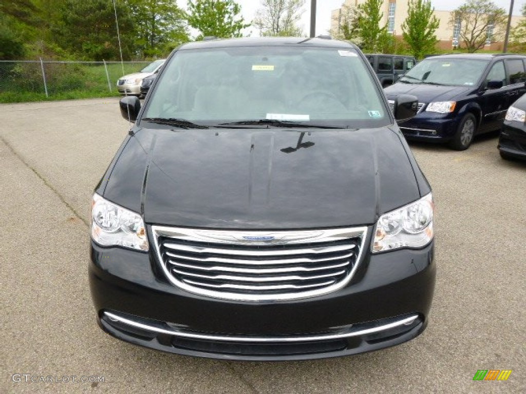 2014 Town & Country Touring - Brilliant Black Crystal Pearl / Dark Frost Beige/Medium Frost Beige photo #3