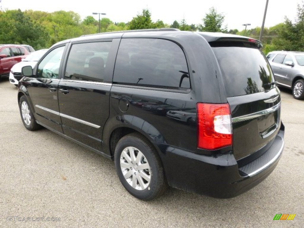 2014 Town & Country Touring - Brilliant Black Crystal Pearl / Dark Frost Beige/Medium Frost Beige photo #8