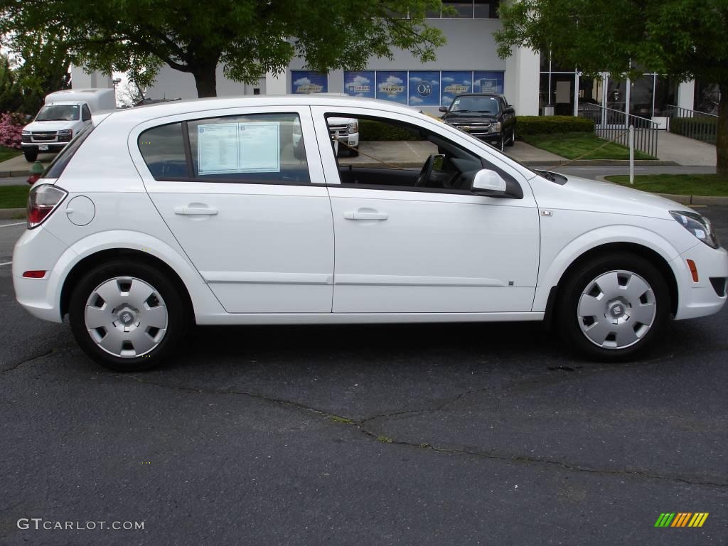 2008 Astra XE Sedan - Arctic White / Charcoal photo #3