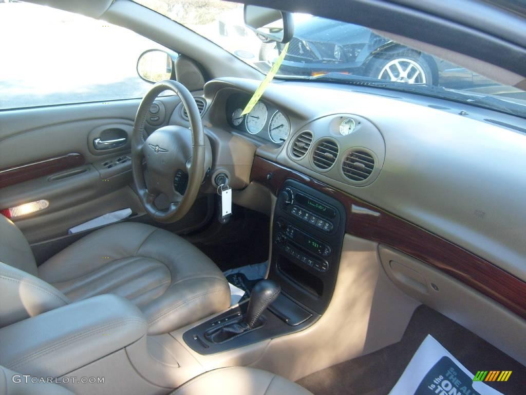 2003 300 M Special Sedan - Light Almond Pearl / Light Taupe photo #20